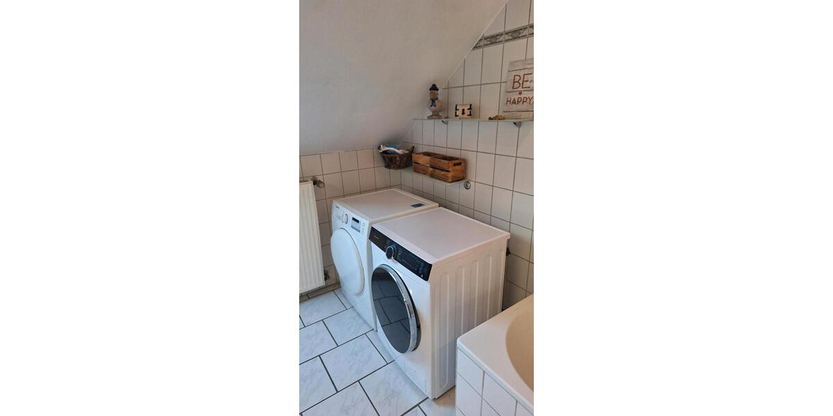 Dachgeschoßwohnung Ilsede - 4 Zimmer, 118 m&sup2;, 240.000&euro; | Angebot:24385409