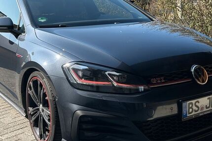 VW Golf 138.200 km 19.990 &euro; Süpplingenburg 38376