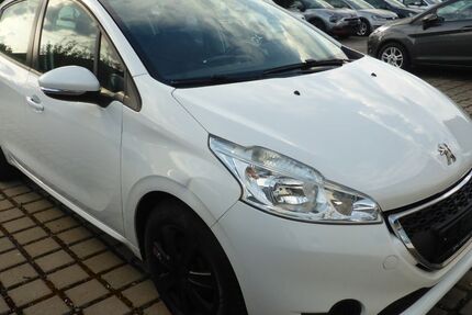 Peugeot 208 96.000 km 4.990 &euro; Wolfenbüttel 38304