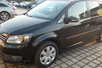 VW Touran 203.000 km 6.490 &euro; Wolfenbüttel 38304