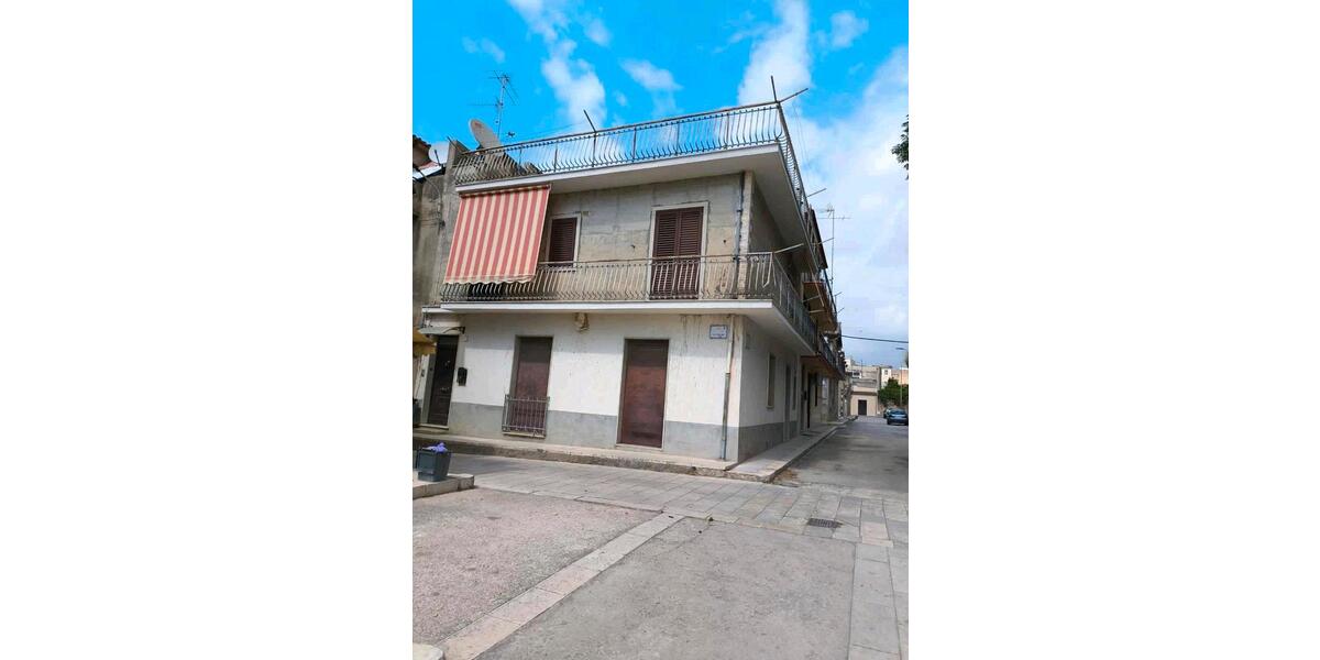 Etagenwohnung Wolfsburg Alt-Wolfsburg - 4 Zimmer, 104 m&sup2;, 95.000&euro; | Angebot:26561991