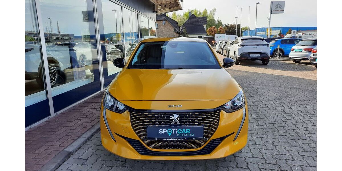 Peugeot 208 57.400 km 14.890 &euro; Peine 31224