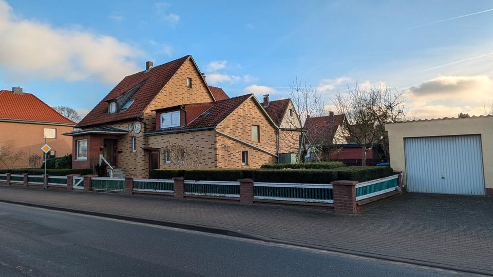 Einfamilienhaus Ilsede - 9 Zimmer, 200 m&sup2;, 249.000&euro; | Angebot:26024316