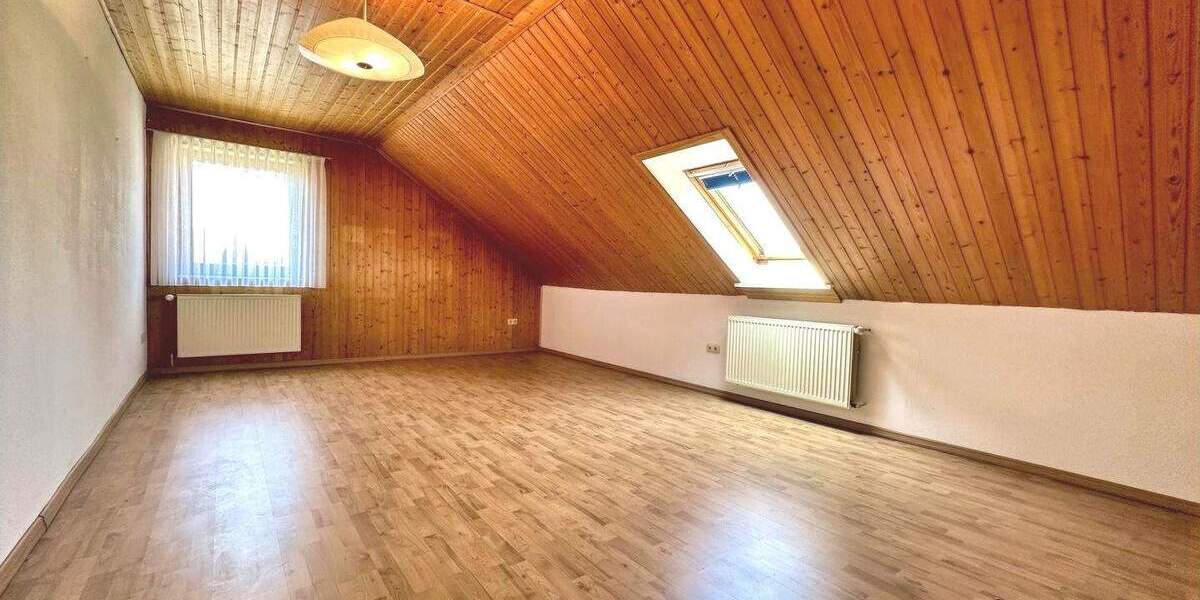 Einfamilienhaus Wolfenbüttel Ahlum - 7 Zimmer, 200 m&sup2;, 369.000&euro; | Angebot:24461686