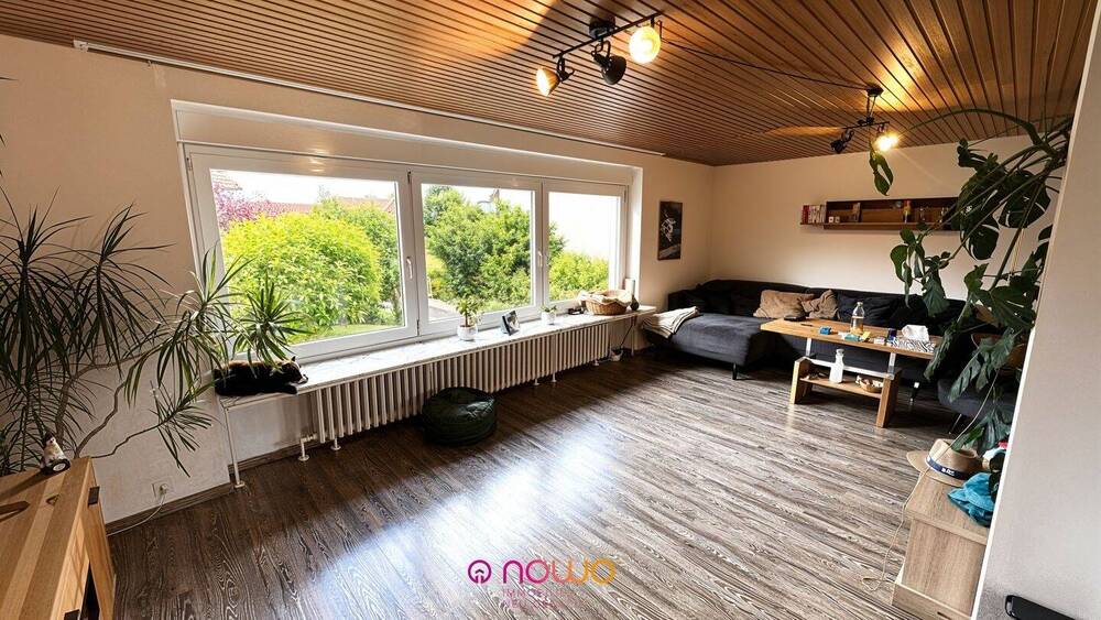 Charmante Doppelhaushälfte mit großem Garten, Kaminofen und Platz für die ganze Familie 5 zimmer