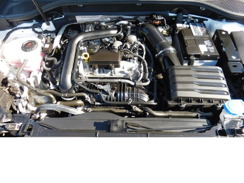 Audi Q2 30 1.0 TFSI BMT Navi Klima ALU 21.000 km 20.990 € Vordorf 38533