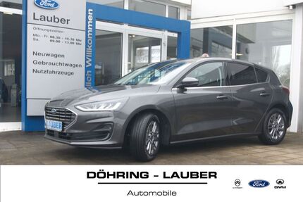 Ford Focus 1.250 km 21.975 &euro; Braunschweig 38106