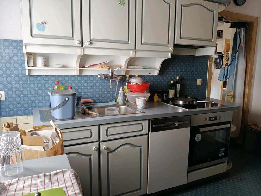 Mehrfamilienhaus Peiner Oststadt inkl. PV Anlage + Dämmung zimmer