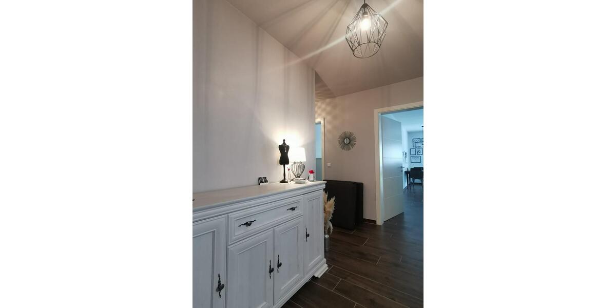 Erdgeschoßwohnung Braunschweig Nordstadt - 2.5 Zimmer, 79 m&sup2;, 1.290&euro; | Angebot:26647135