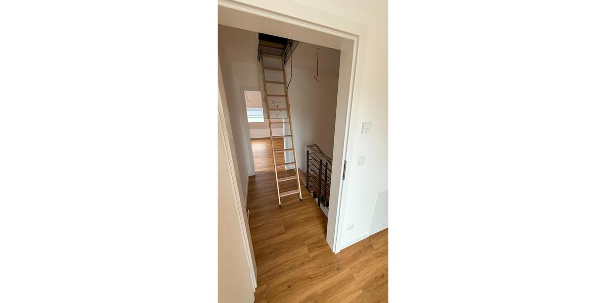 Reihenhaus Braunschweig Heidberg-Melverode - 6 Zimmer, 165 m&sup2;, 2.250&euro; | Angebot:26470338