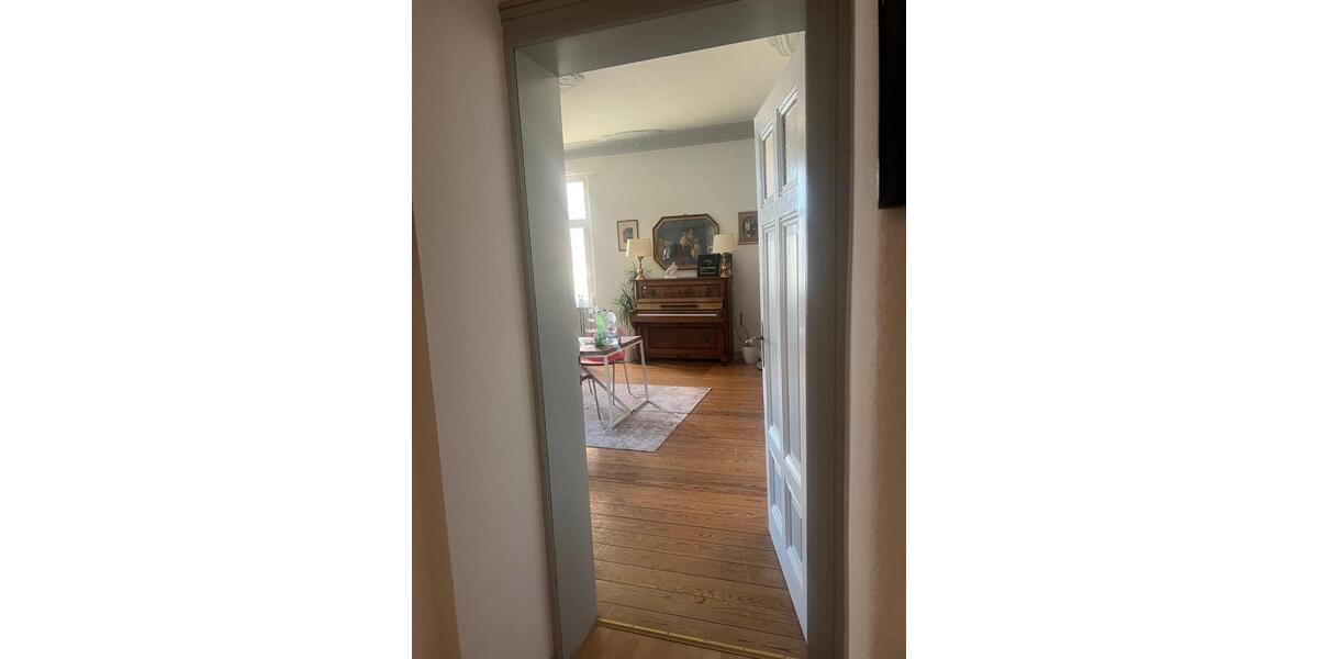 Etagenwohnung Braunschweig Wabe-Schunter-Beberbach - 3 Zimmer, 140 m&sup2;, 1.390&euro; | Angebot:25308579