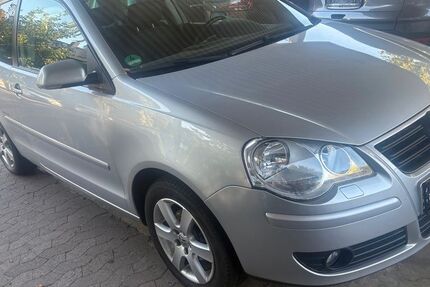 VW Polo 146.484 km 3.590 &euro; Königslutter 38154