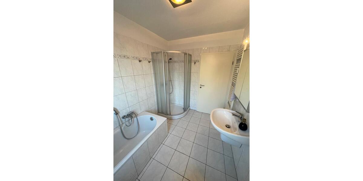 Etagenwohnung Braunschweig Heidberg-Melverode - 2.5 Zimmer, 80 m&sup2;, 860&euro; | Angebot:25980996