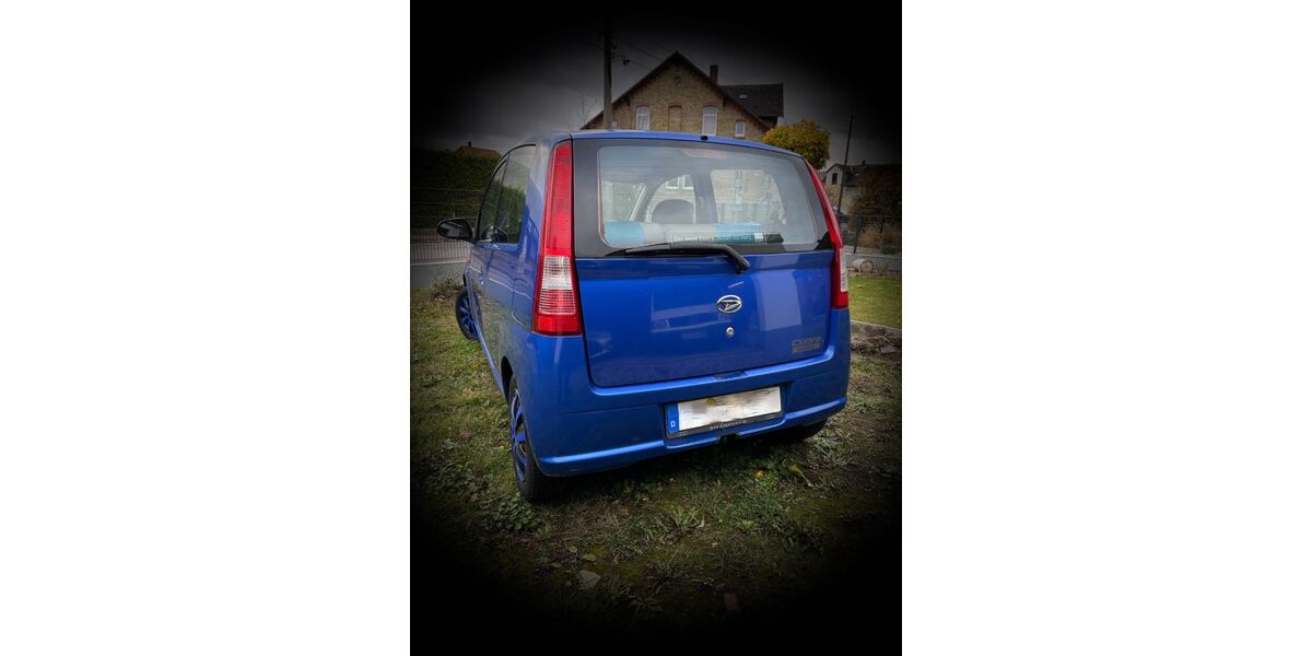 Daihatsu Cuore 92.000 km 2.449 &euro; Peine 31226