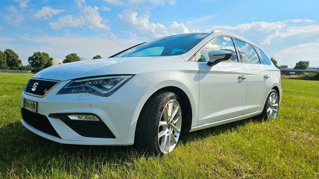 Seat Leon 64.800 km 15.300 &euro; Peine 31224