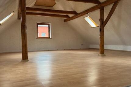 2-Etagen-Haus mit 5 Zimmern, Kamin und Garten 5 zimmer