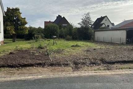 Grundstück zu verkaufen in Flöthe 56.000 € 400 m²