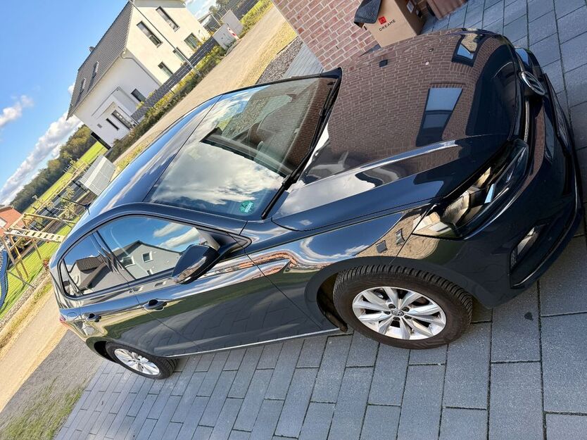 VW Polo 64.988 km 12.999 € Hillerse 38543