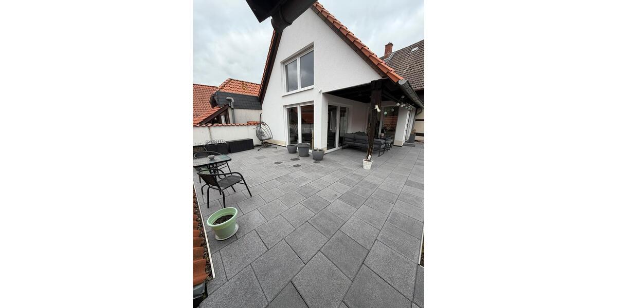 Terrassenwohnung Königslutter am Elm - 4 Zimmer, 160 m&sup2;, 1.200&euro; | Angebot:26063846
