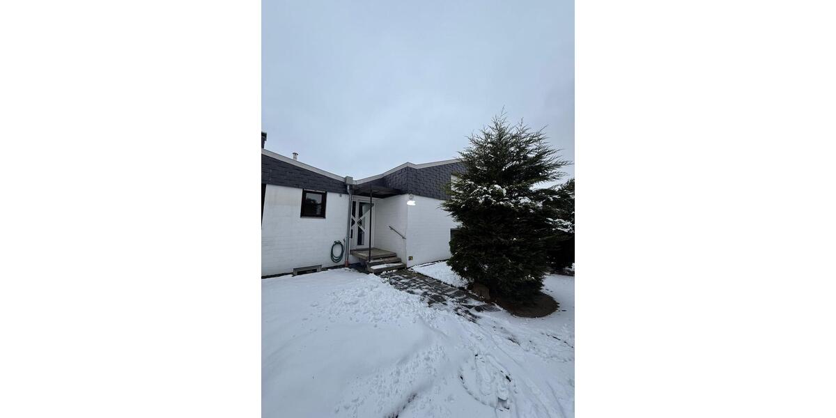 Reihenhaus Braunschweig Lehndorf-Watenbüttel - 6 Zimmer, 226 m&sup2;, 450.000&euro; | Angebot:24707297