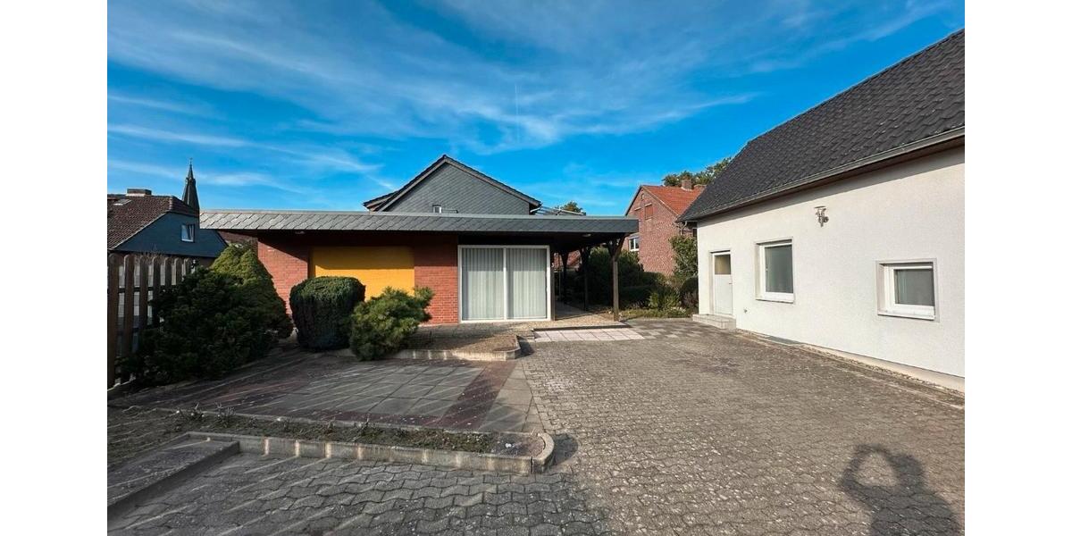 Einfamilienhaus Isenbüttel - 7 Zimmer, 195 m&sup2;, 399.900&euro; | Angebot:24757378