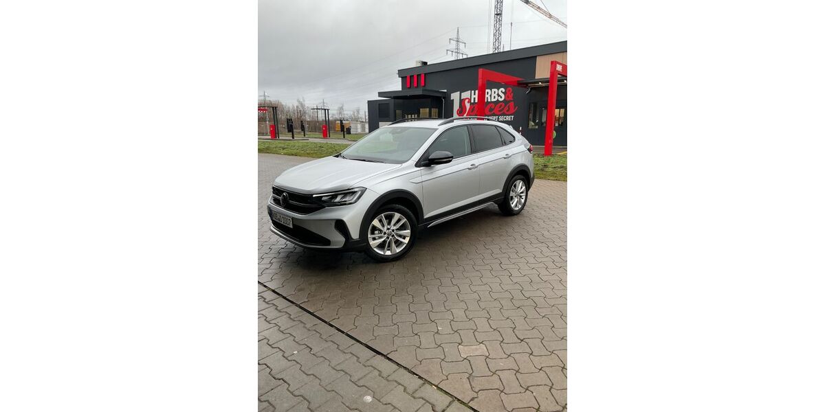 VW Taigo 11.000 km 22.700 &euro; Wolfsburg 38448