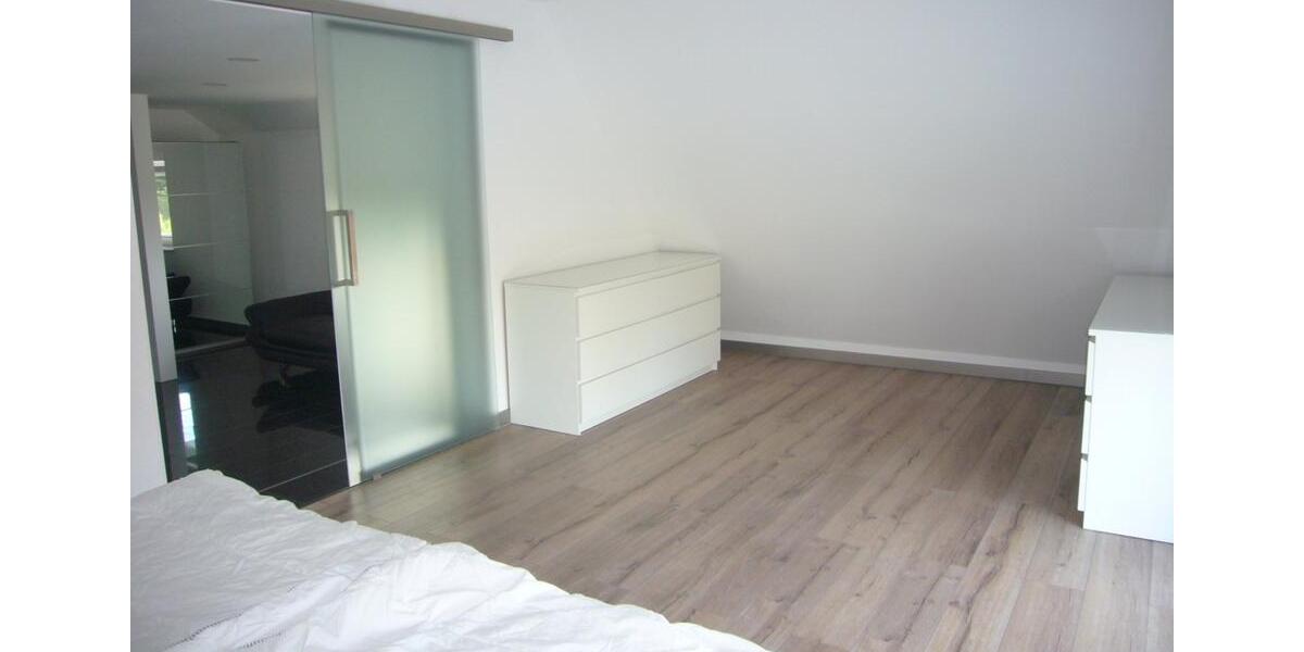 Doppelhaushälfte Wolfsburg - 4 Zimmer, 156 m&sup2;, 1.550&euro; | Angebot:26624372