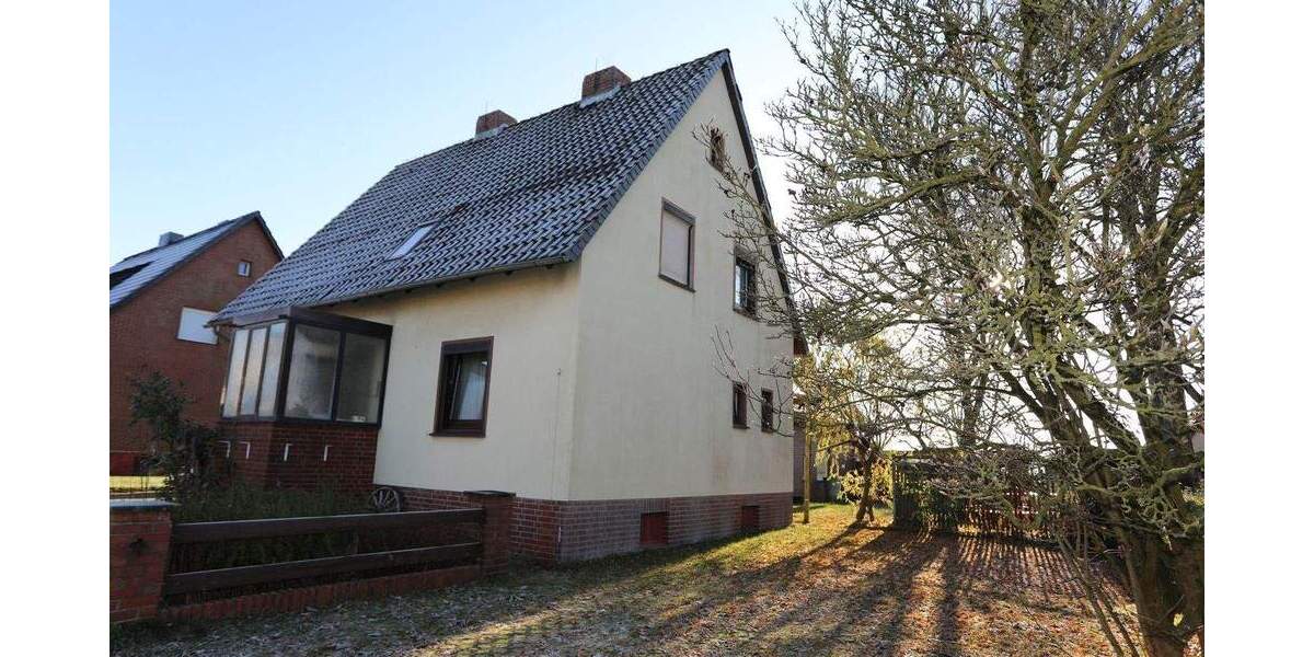 Einfamilienhaus Isenbüttel - 1 Zimmer, 227 m&sup2;, 625.000&euro; | Angebot:25768947