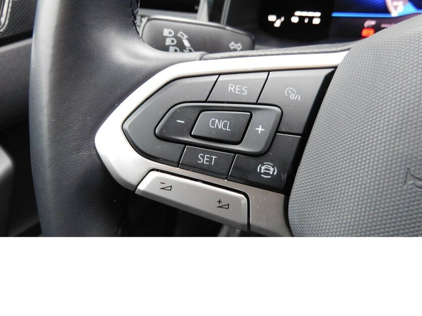 VW Taigo 1.0 TSI BMT Klima Navi LED 26.400 km 16.990 € Vordorf 38533