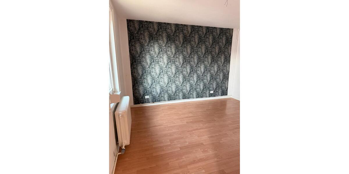Etagenwohnung Liebenburg - 5 Zimmer, 160 m&sup2;, 1.250&euro; | Angebot:26211503