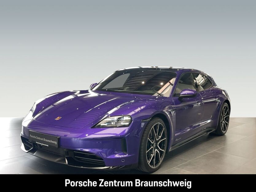 Porsche Taycan 6.990 km 122.930 € Braunschweig 38114