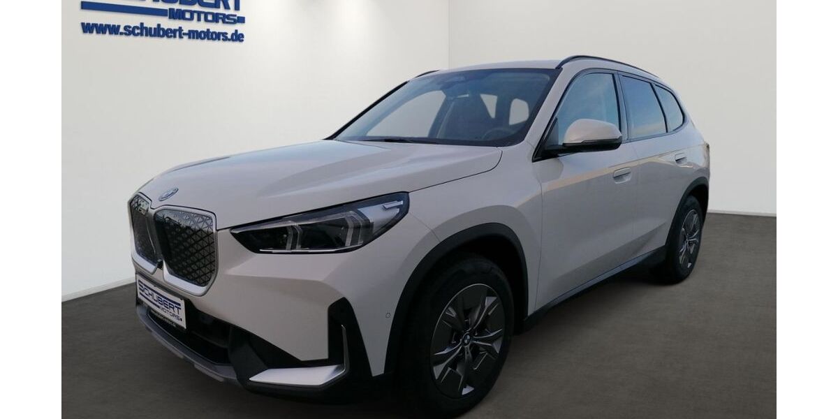 BMW iX1 1.500 km 44.890 &euro; Wolfsburg 38448