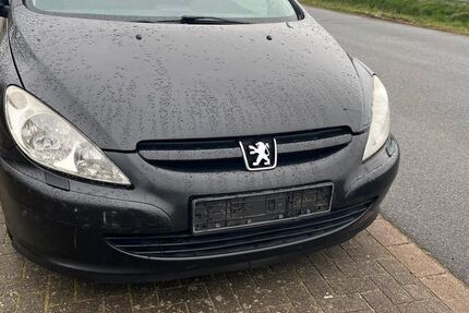 Peugeot 307 223.000 km 899 &euro; Braunschweig 38100