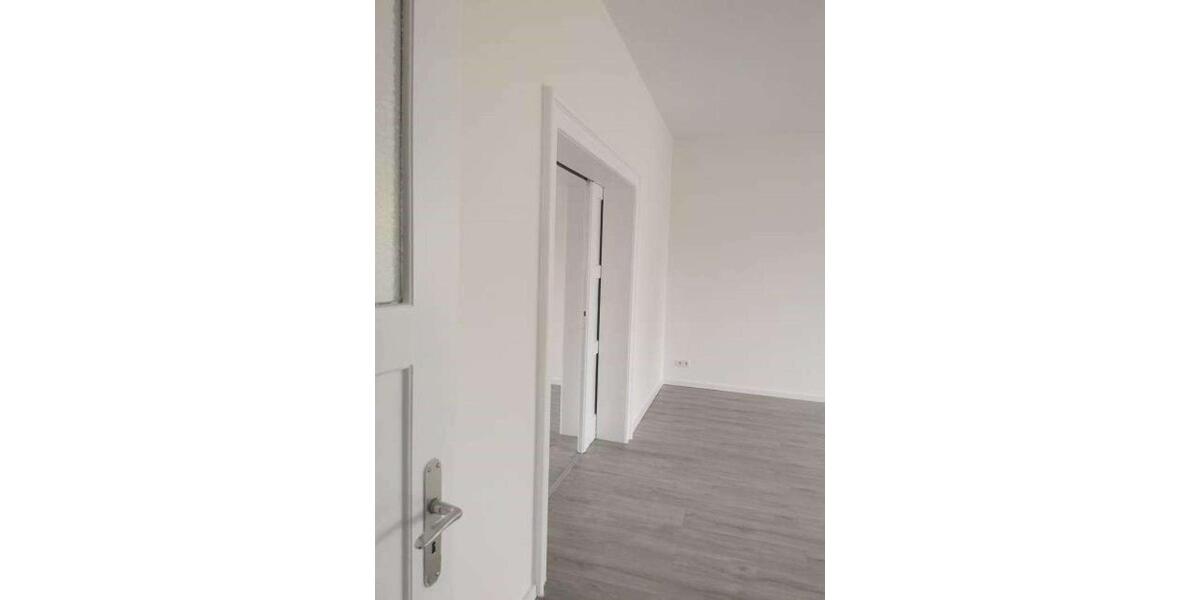 Etagenwohnung Salzgitter Ortschaft Südost - 4 Zimmer, 122 m&sup2;, 732&euro; | Angebot:22510150