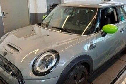 Mini Cooper SE 6.186 km 18.797 € Peine 31228