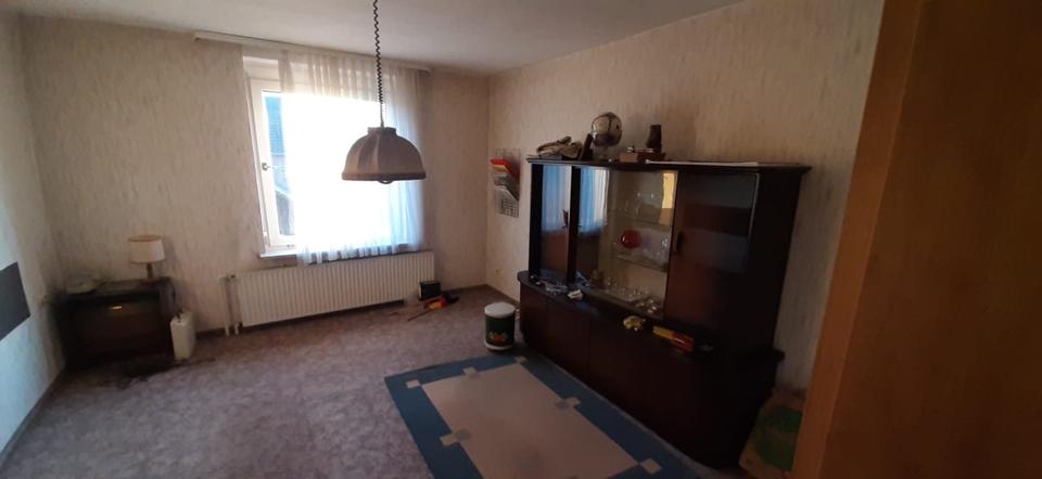 Einfamilienhaus Braunschweig Heidberg-Melverode - 8 Zimmer, 200 m&sup2;, 190.000&euro; | Angebot:24576000