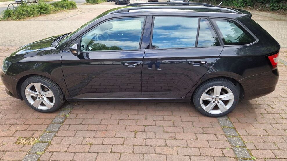 Skoda Fabia 118.910 km 8.990 € Königslutter am Elm 38154