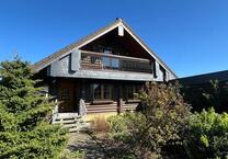 Haus mit kleinem Garten