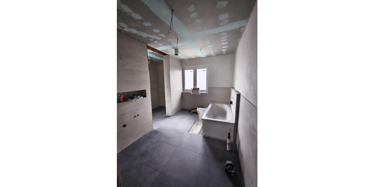 Doppelhaushälfte Wolfsburg - 6 Zimmer, 170 m&sup2;, 1.700&euro; | Angebot:25379059