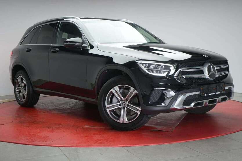 Mercedes-Benz GLC 300 81.000 km 33.990 € Braunschweig 38110
