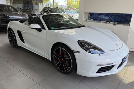 Porsche Boxster 96.900 km 54.990 € Braunschweig 38116