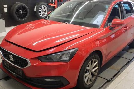 Seat Leon 139.914 km 11.990 &euro; Braunschweig 38122