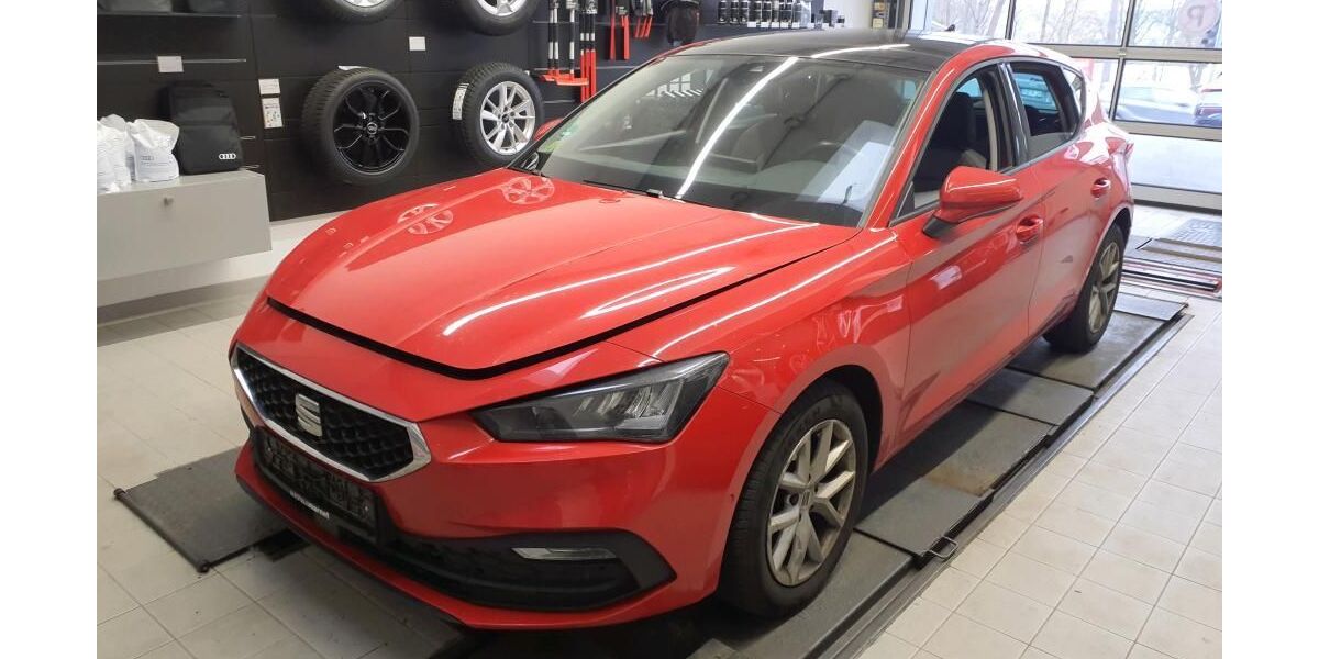 Seat Leon 139.914 km 11.990 &euro; Braunschweig 38122