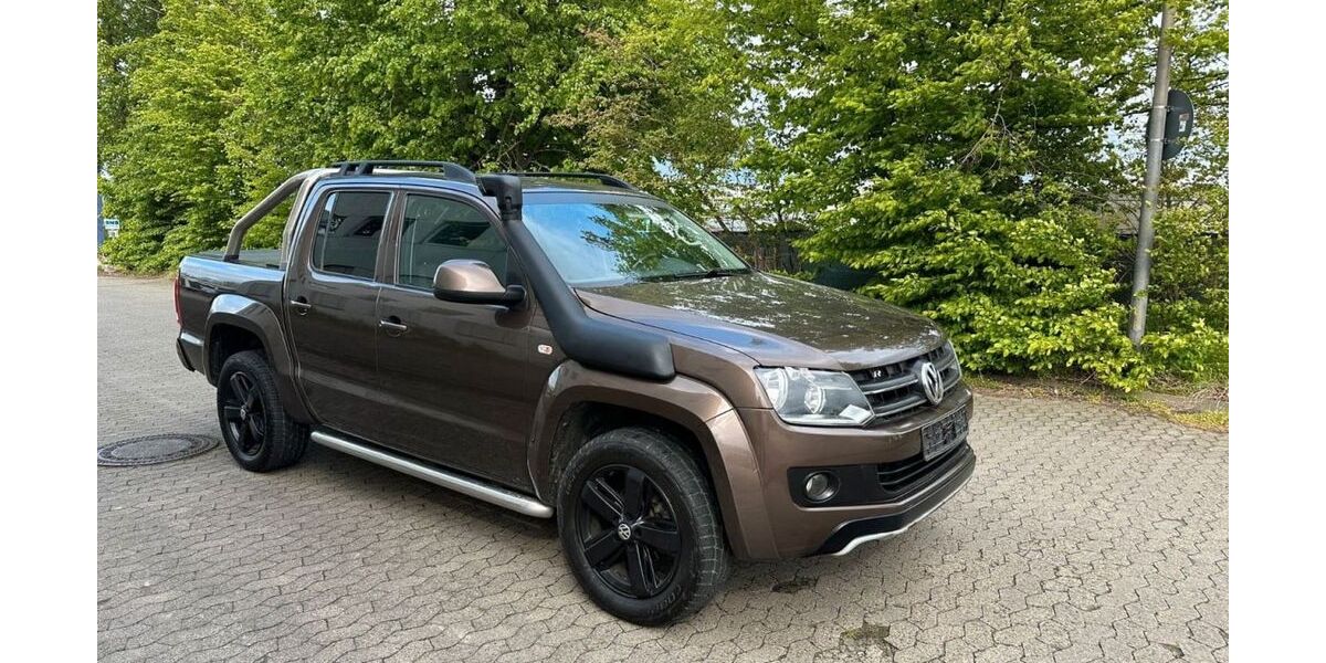 VW Amarok 235.000 km 14.900 &euro; Börßum 38312