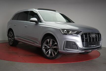 Audi Q7 64.000 km 53.990 € Braunschweig 38110