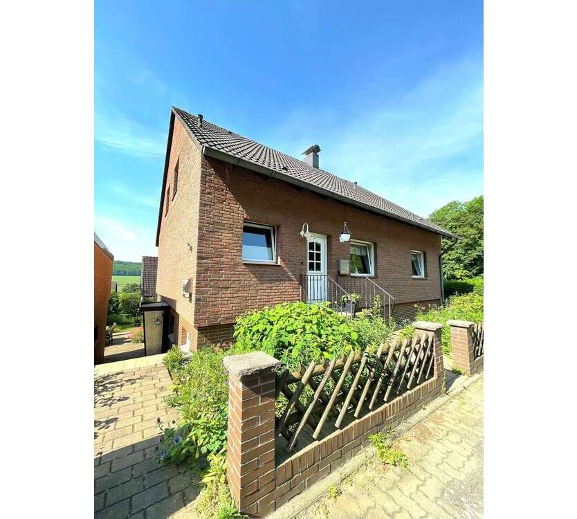 Haus zum Kaufen in Salzgitter 299.000 € 200.85 m²