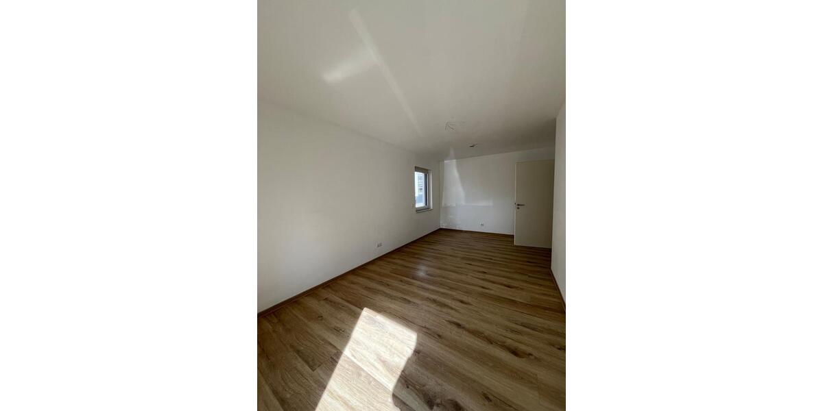 Erdgeschoßwohnung Wolfenbüttel Adersheim - 3 Zimmer, 128 m&sup2;, 1.390&euro; | Angebot:24511555