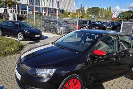 Skoda Fabia 74.567 km 10.499 &euro; Wolfsburg 38446