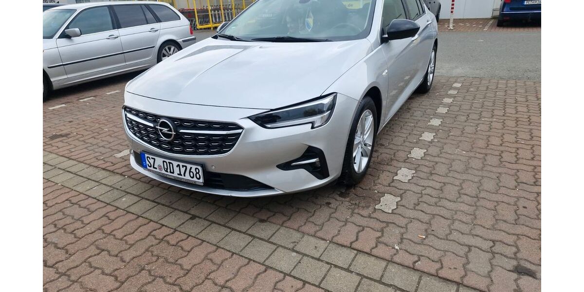 Opel Insignia 45.000 km 17.900 &euro; Salzgitter 38226