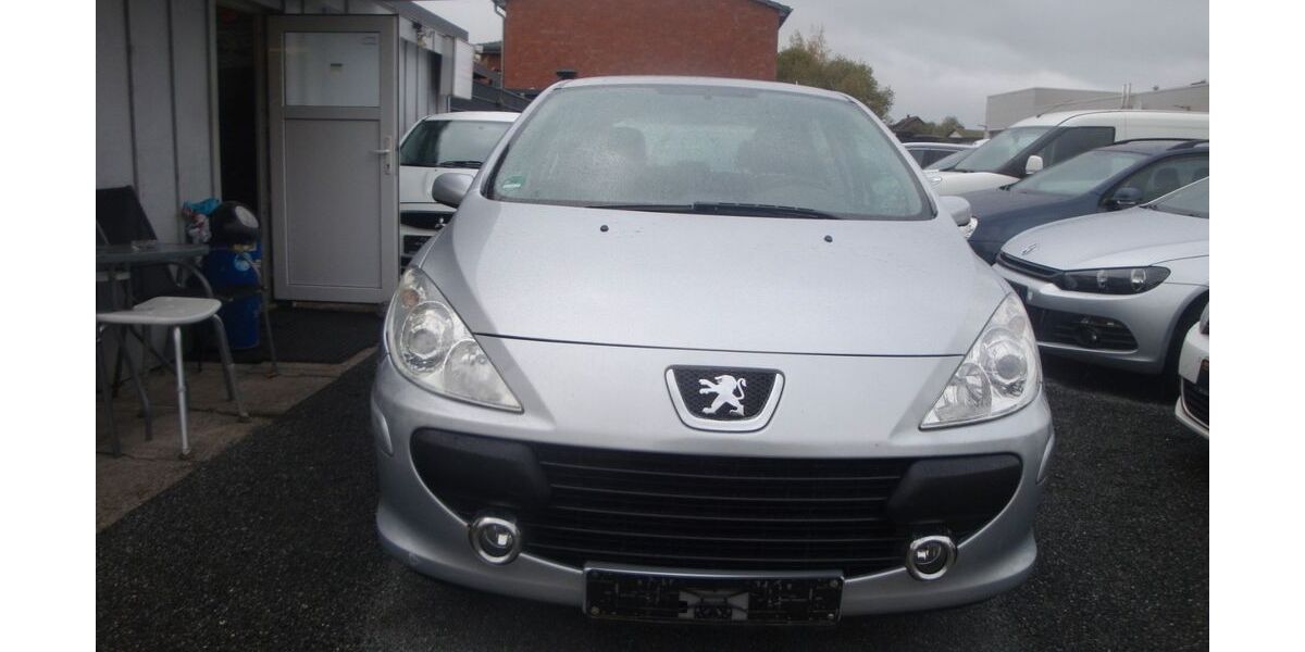 Peugeot 307 153.240 km 2.499 &euro; Wolfenbüttel 38304